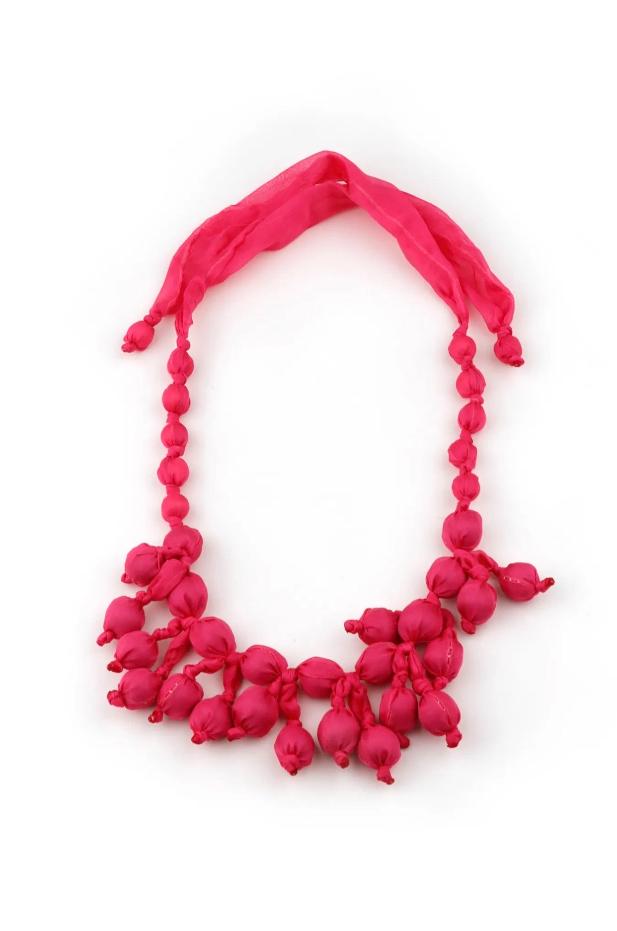 Collar Bolas Anudadas Fucsia