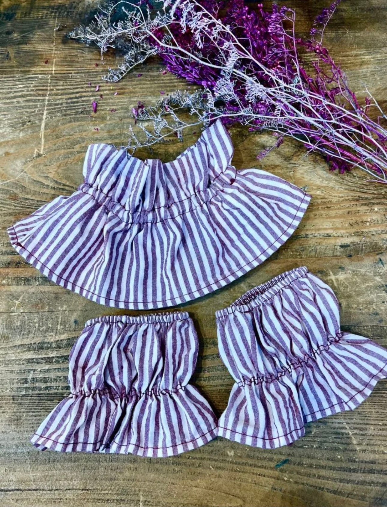 Cuello y puños Rayas