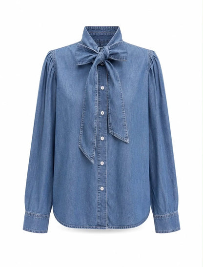 Camisa vaquera con lazo