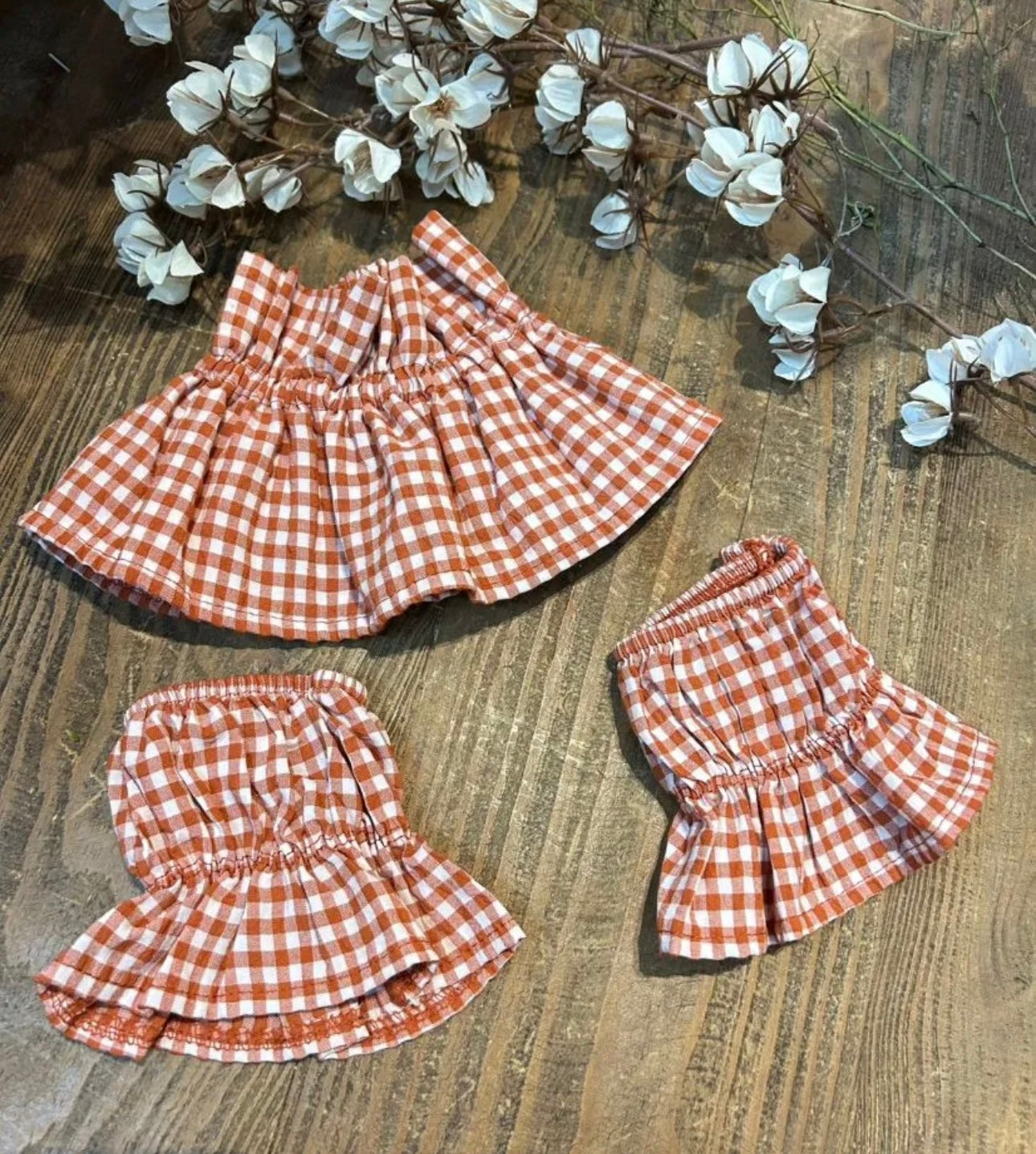 Cuello y puños de Vichy