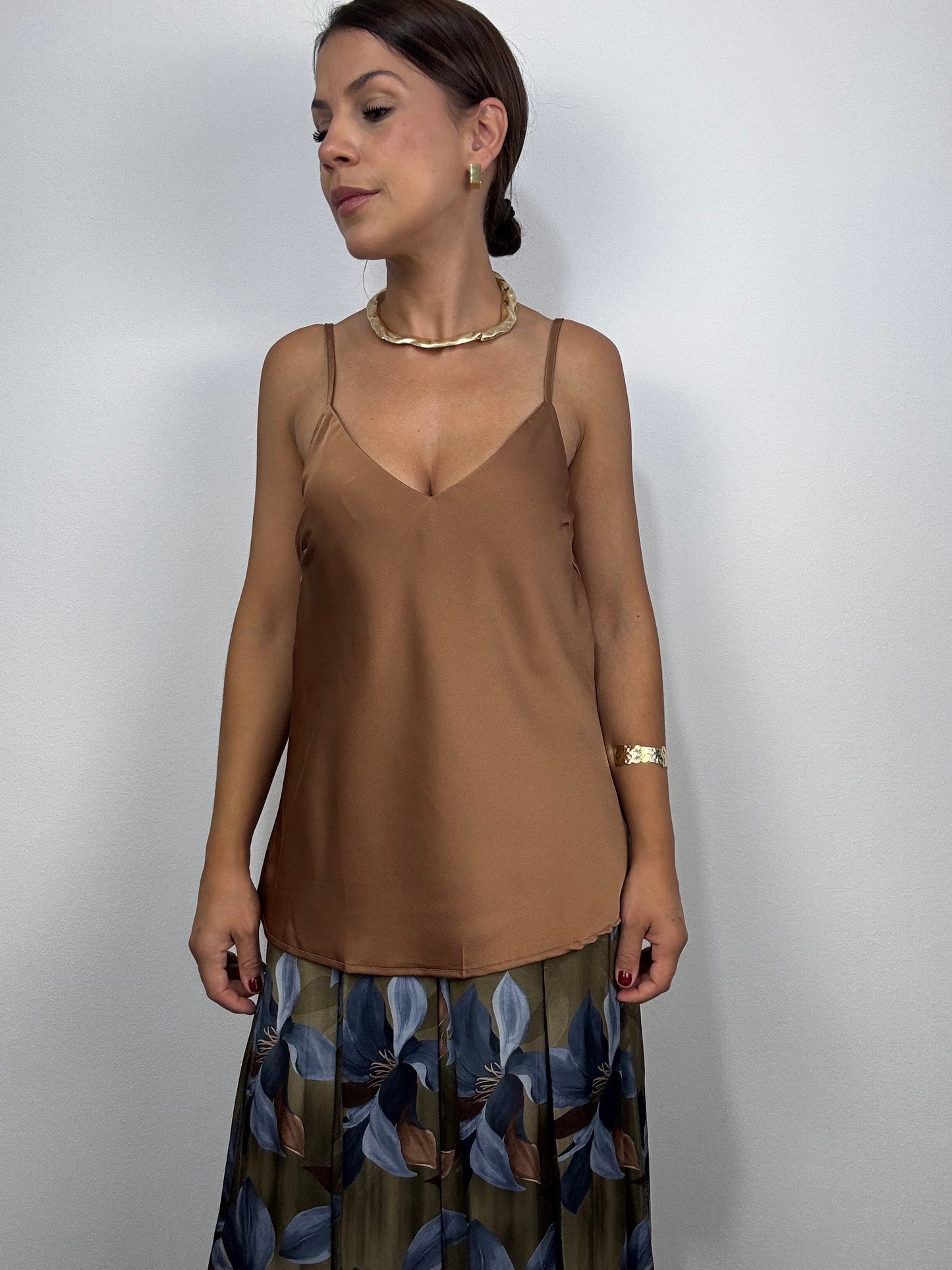 Top de tirantes satinado