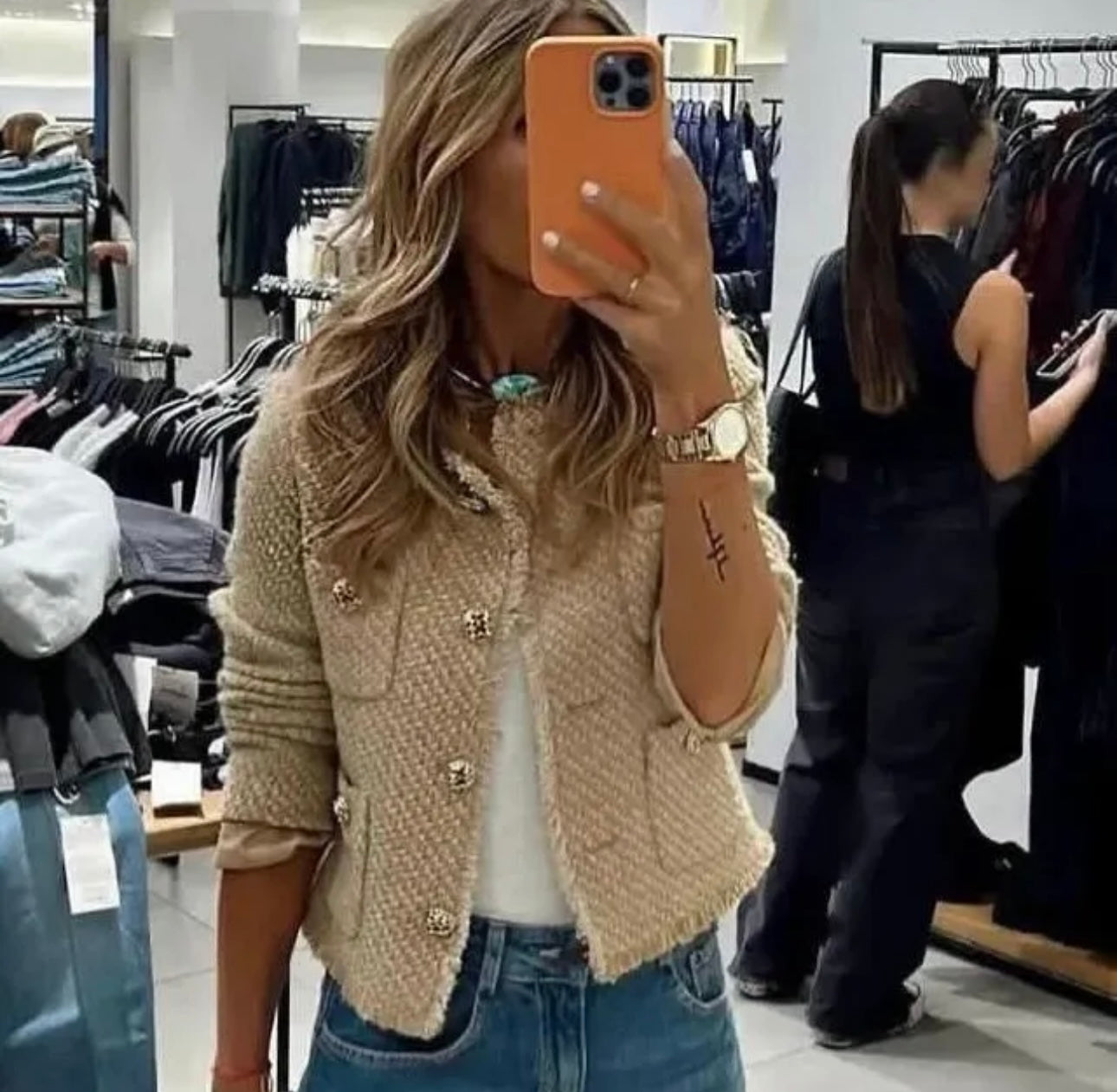 Chaqueta Tweed Camel con bolsillos frontales